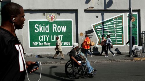 Skidrow in Los Angeles, California (Photo: Genaro Molina / Los Angeles Times)
